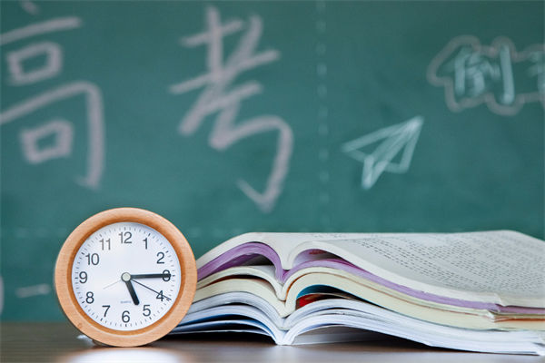 正常人高考考600分難嗎?