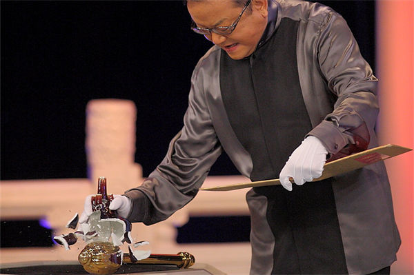 王剛兒子是誰?王剛砸寶是什么事?