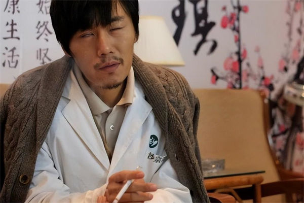 秦昊減肥法是什么?伊能靜比秦昊大幾歲呢?