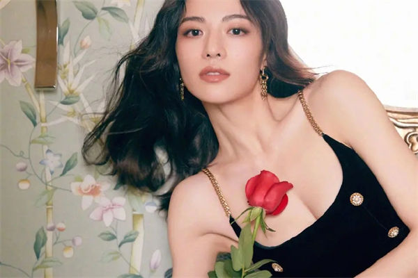 鐘楚曦男友是誰?鐘楚曦李現在一起過嗎?