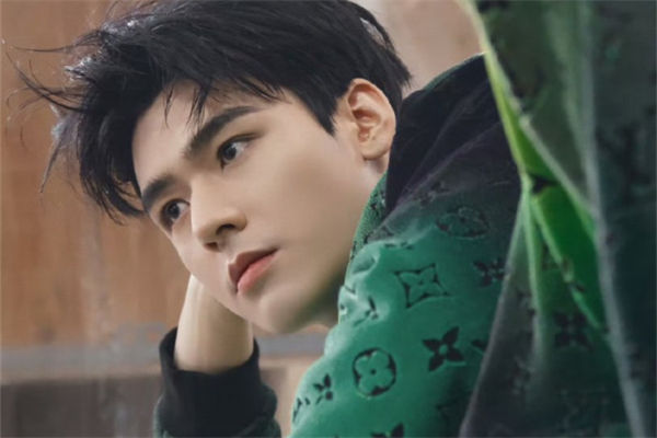 龔俊片場喝醉被楊冪哄了好久是真的嗎?