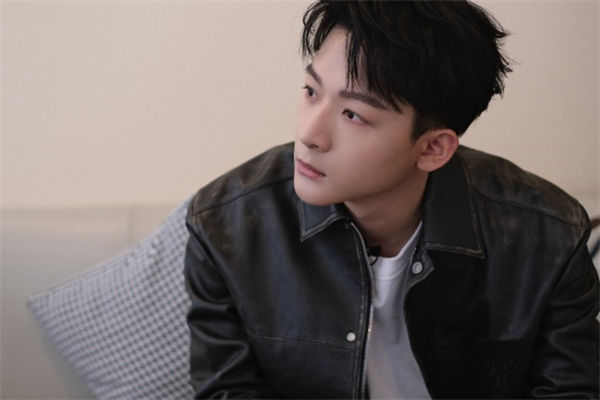 張晚意是誰?張晚意多高?