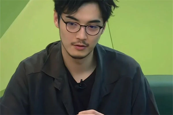 金世佳身高多少?金世佳老婆是誰?