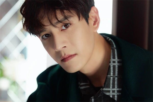 經超老婆是誰?經超和小李琳生了幾個?