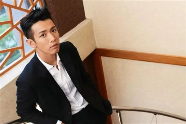 柯震東女友是誰?柯震東吸毒是真的嗎?