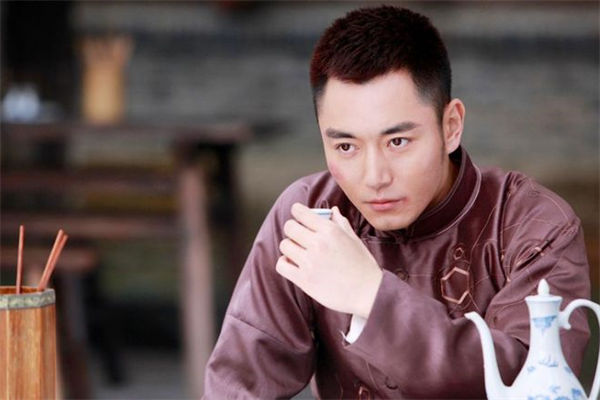 李東學哪里人?李東學老婆是誰?