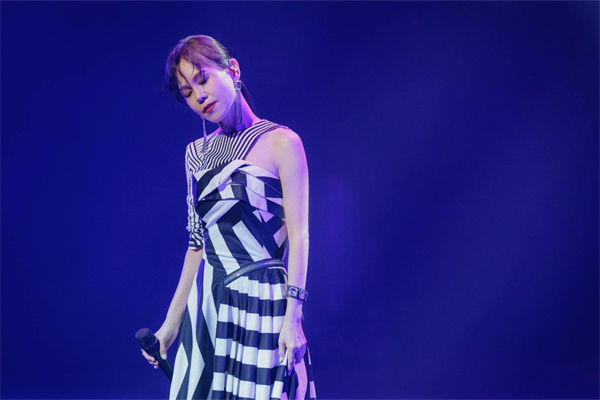 彭佳慧有幾個(gè)孩子?彭佳慧整容是真的嗎?