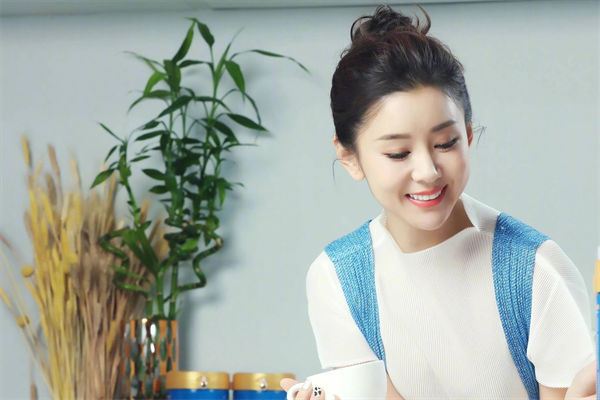 李小萌身高多少?李小萌老公是誰?