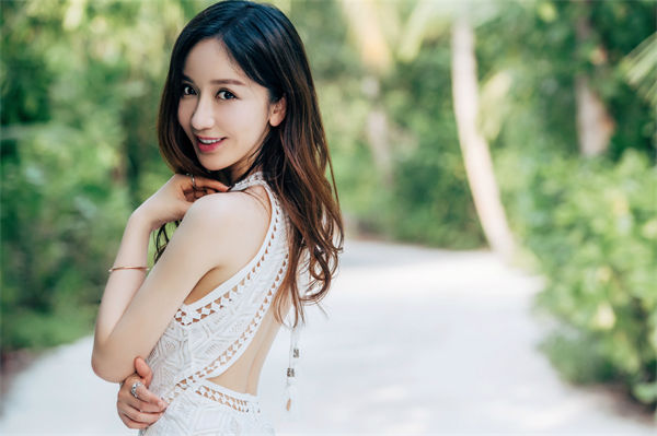 婁藝瀟男友是誰?婁藝瀟吻戲是哪個劇?