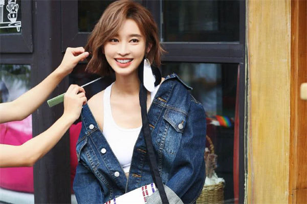 張儷老公是誰(shuí)?張儷整容是真的嗎?