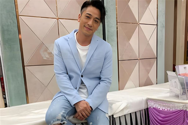 吳卓羲女友是誰?吳卓羲張馨予什么關系?