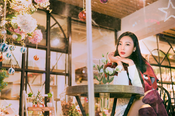 王李丹妮胸圍多少?王李丹妮的老公是誰(shuí)?