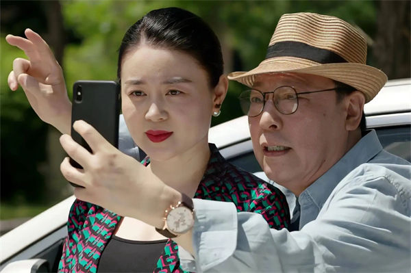 關婷娜老公是誰?關婷娜的胸圍有多大?