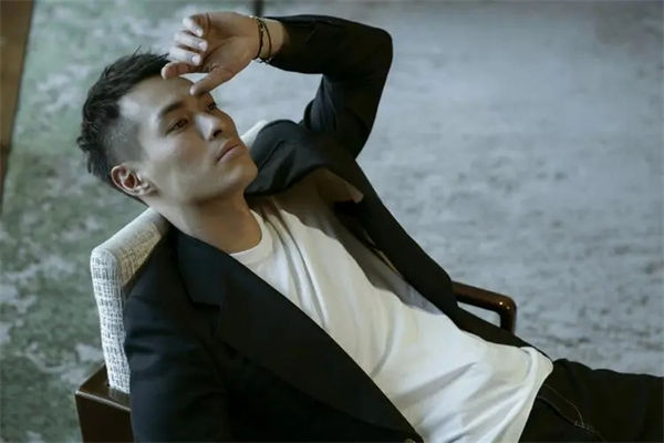 楊佑寧女友是誰?楊佑寧郭采潔什么關系?