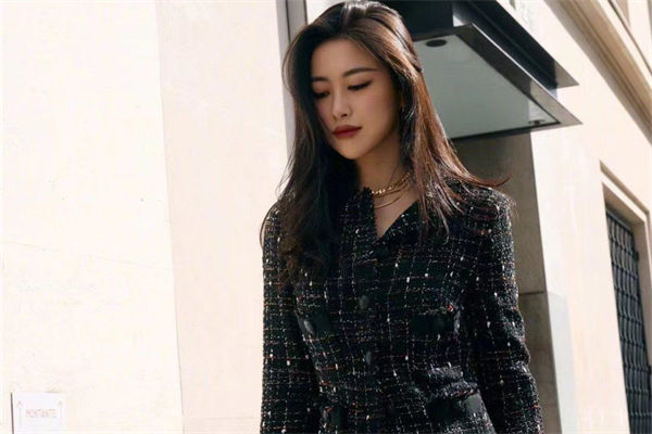 朱珠老公是誰?朱珠的爺爺是誰?