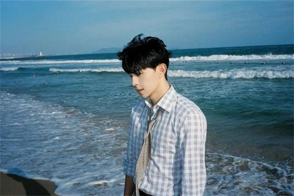 鄧倫女朋友是誰?鄧倫還能復出嗎?