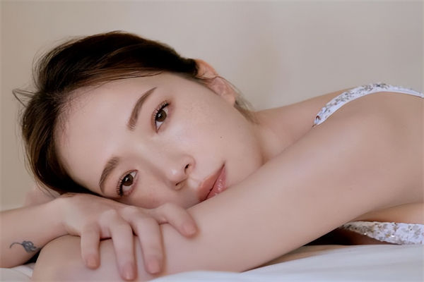 許瑋甯離婚是什么時候?