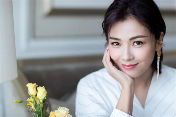 劉濤有幾個(gè)孩子?劉濤吻戲是哪個(gè)劇?