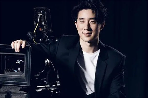 房祖名為什么不姓成?房祖名吸毒是真的嗎?