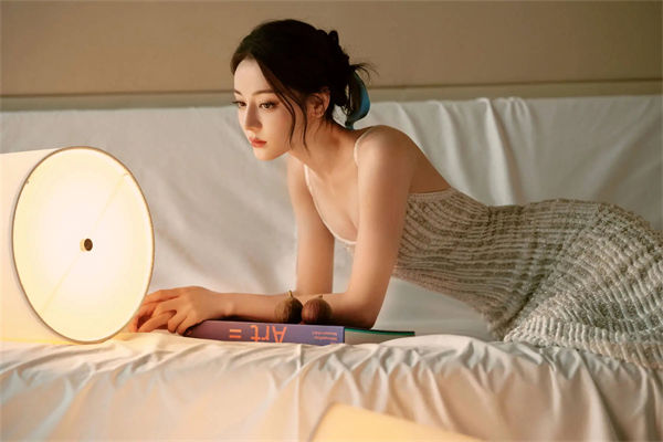 迪麗熱巴男朋友是誰?迪麗熱巴吻戲是哪個劇?