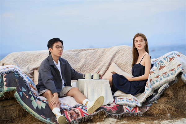 施伯雄家世如何?施伯雄家是干什么?