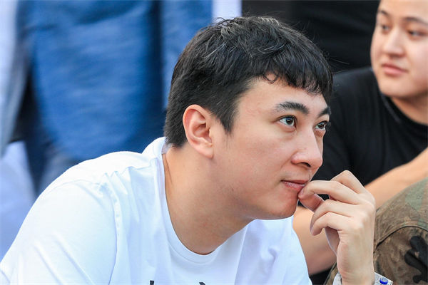 王思聰的老爸是誰?王思聰前女友有哪些?