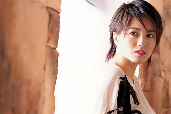 梁詠琪身高多少?梁詠琪老公是誰(shuí)?