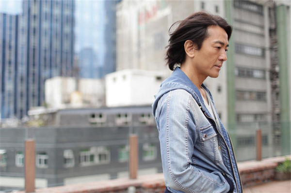 鄭伊健身高多少?鄭伊健老婆是誰?