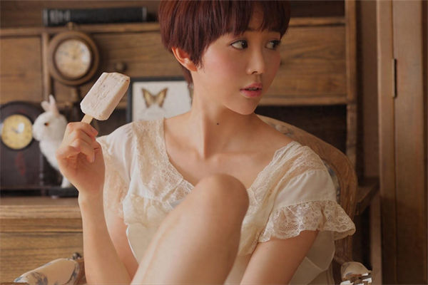 姜妍老公是誰?朱雨辰姜妍什么關系?