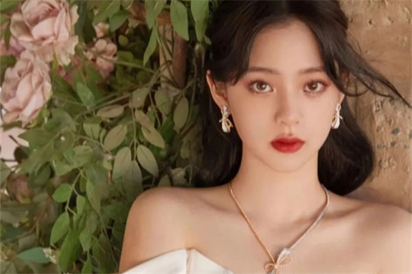 歐陽娜娜身高多少?歐陽娜娜的父是誰?