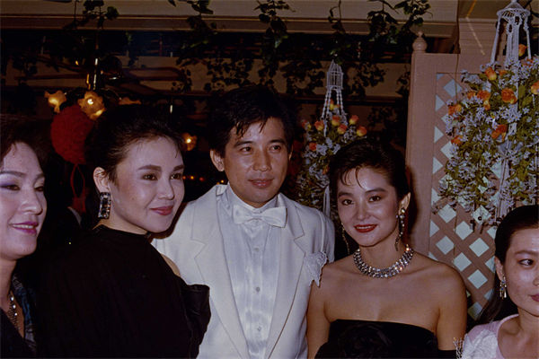 秦漢老婆是誰?秦漢女兒是誰?