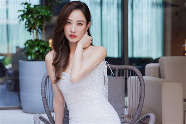 鄭希怡老公是誰?鄭希怡褲子門是什么事件?