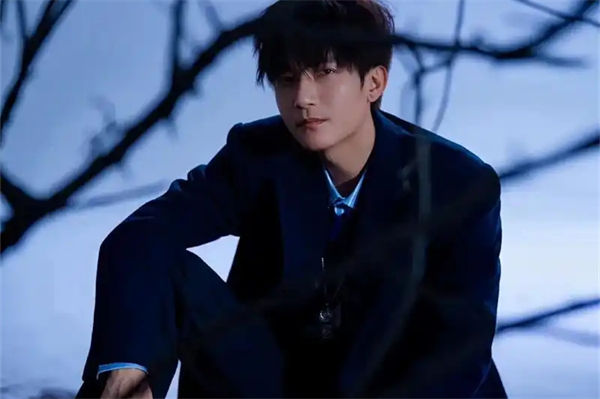 陳楚生是哪里人?陳楚生解約是因?yàn)槭裁?