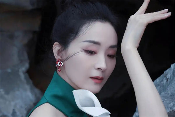 王艷老公是誰?王艷兒子是誰?