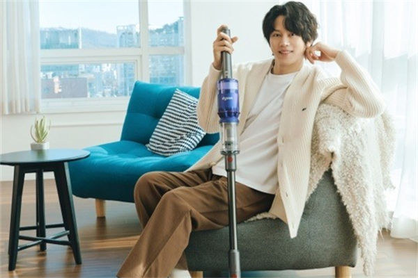 金希澈女友是誰?金希澈被砸是什么時候?