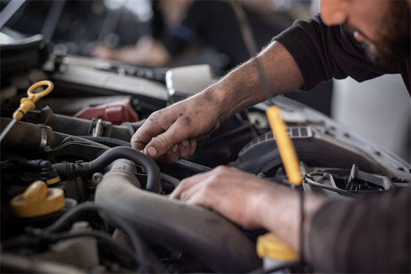 男生學什么技術最掙錢?