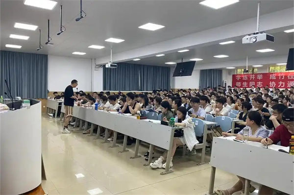 法考報培訓(xùn)班哪個好?