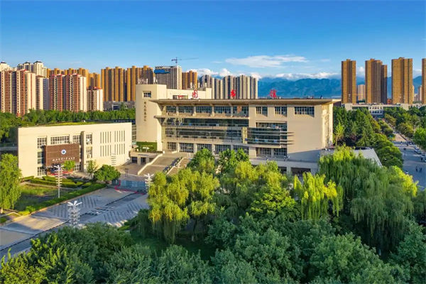 西安郵電大學是幾本?