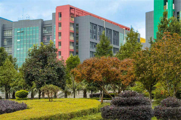 云南職業學校排名前十公辦是哪些?