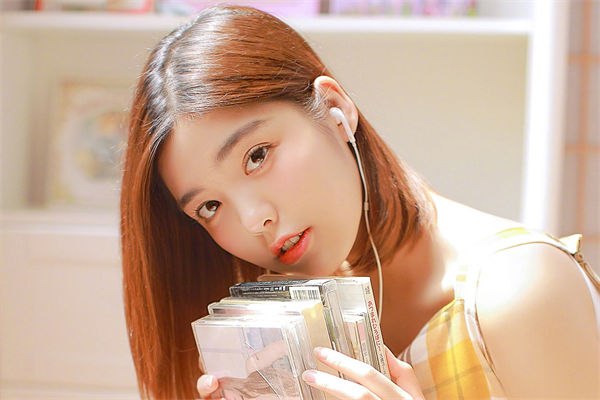 如何自制美白淡斑面膜?