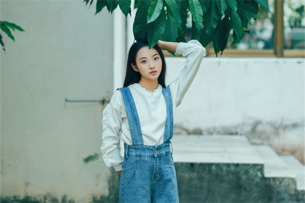 抹眼霜的正確方法是什么?