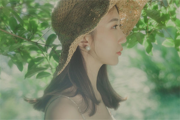 芳草集氨基酸潔面霜怎么樣?