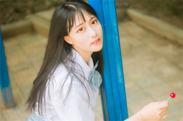 迪奧的粉餅好用嗎?