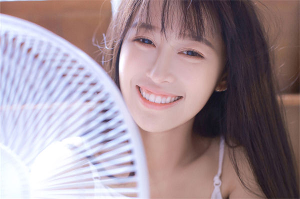 妍皙保濕精華液怎么樣?