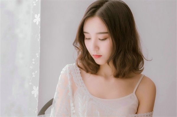 精華液的作用是什么?