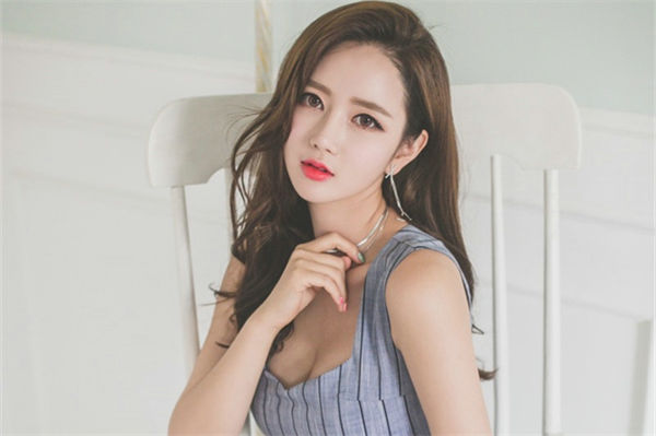 眼線液好還是眼線筆好?