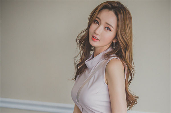 唇彩和唇膏的區別有哪些?