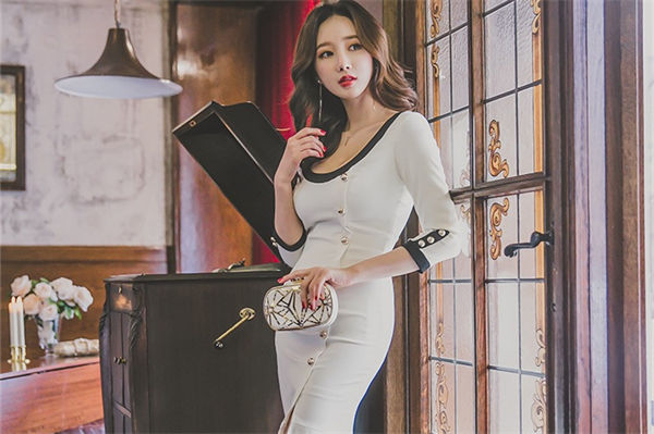 精華液和精華水先用哪一個?