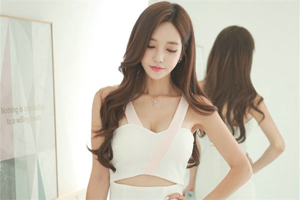 一套護(hù)膚品的使用順序是什么?